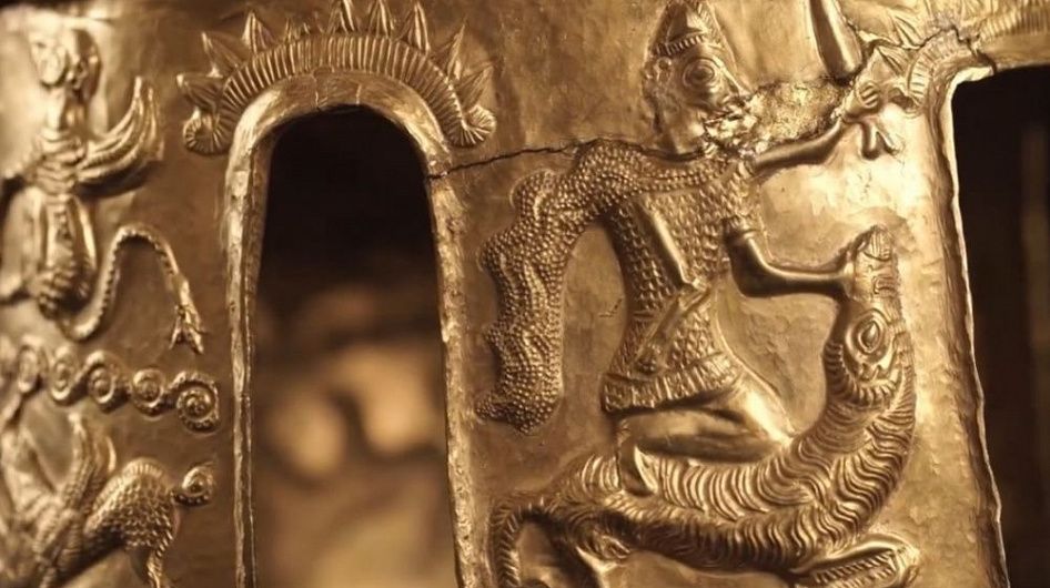 В Румынию возвращен похищенный дакийский золотой шлем